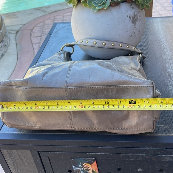 B. Makowsky gray soft leather purse with stud strap - Picture 3 of 11